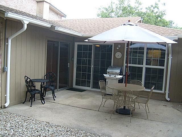 1st image of 1710 Willow Ln