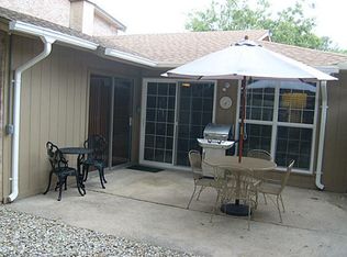 1710 Willow Ln, Euless, TX 76039