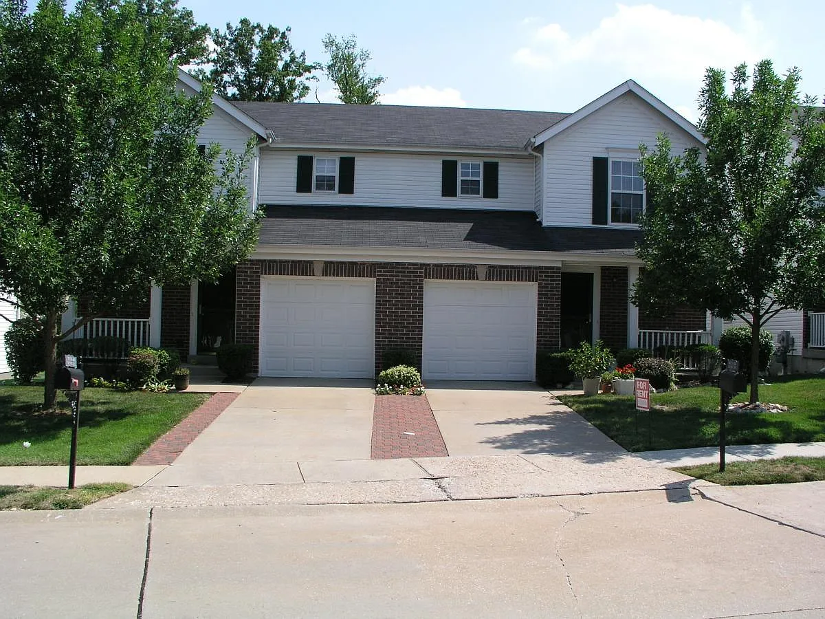 1183 Big Bend Crossing Dr photo 1