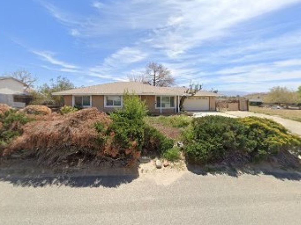 1st image of 17118 Lakespring Ave