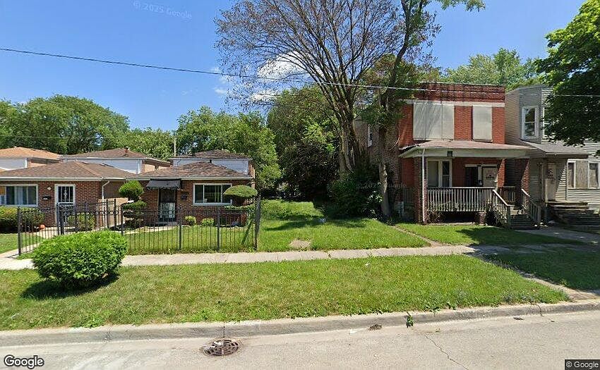 1st image of 11747 S Lowe Ave