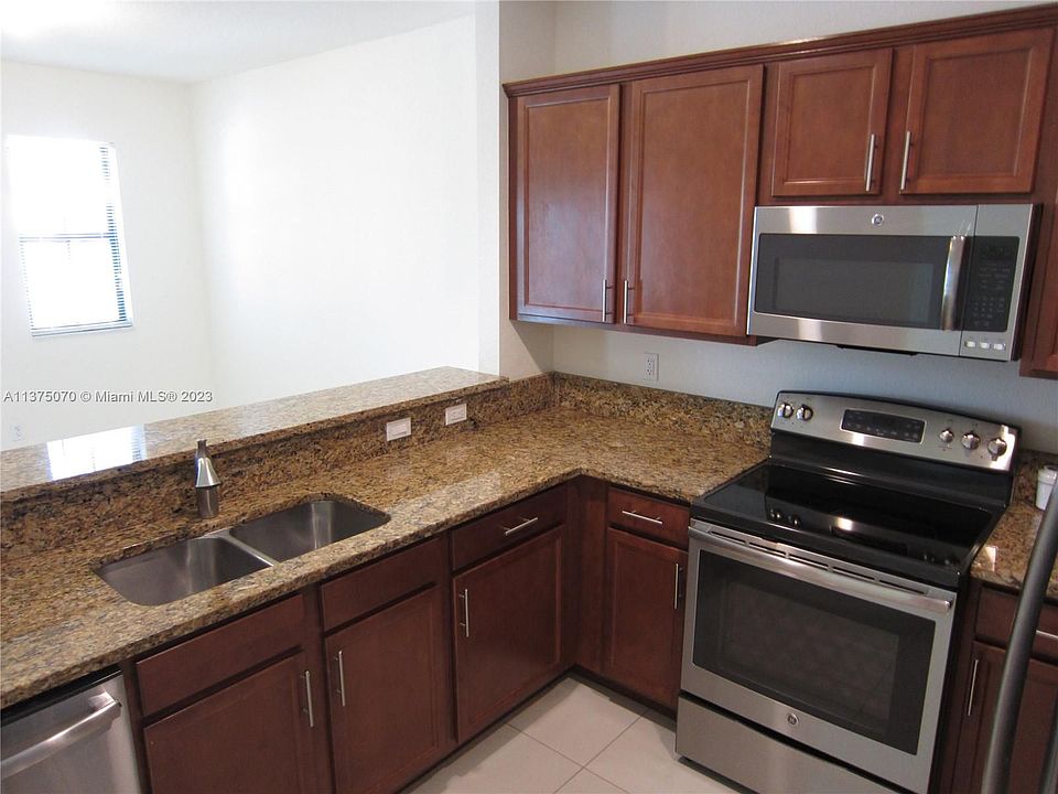 1st image of 10630 NW 88th St APT 207