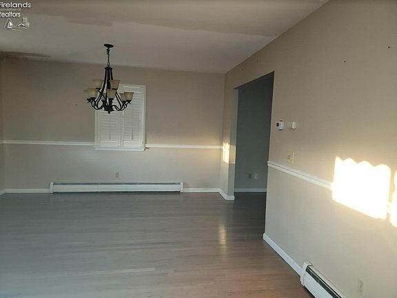 4th image of 17 Lake St
