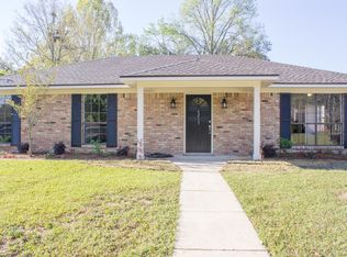 6213 Lampwood Ct, Mobile, AL 36693