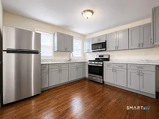 40-44 Vine St #3 — Photo 1