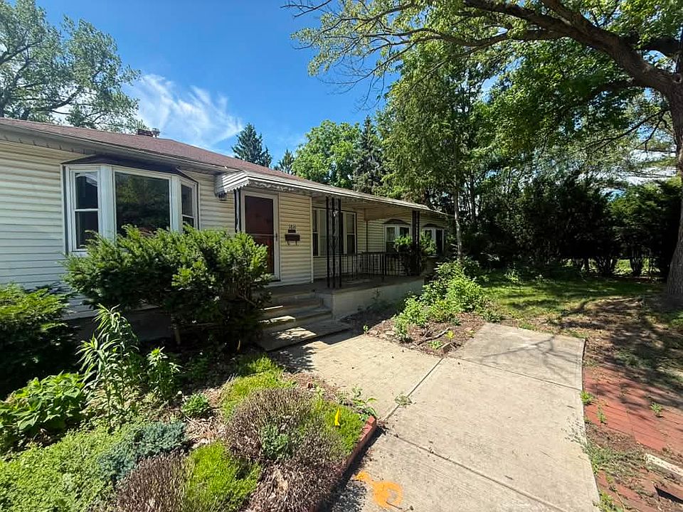 1st image of 3816 Cullen Dr