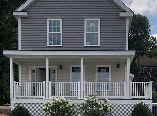 62 Windsor St, Worcester, MA 01605