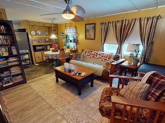 4th image of 28 Vaillancourt Dr