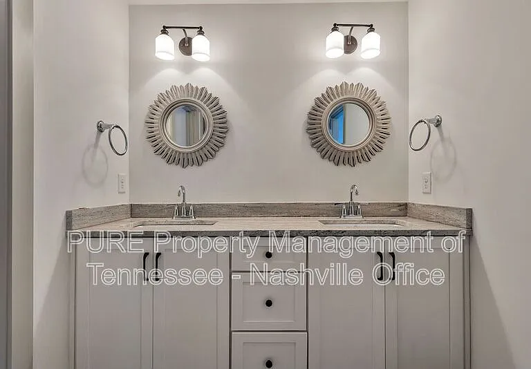 3211 Overlook Dr — Photo 33
