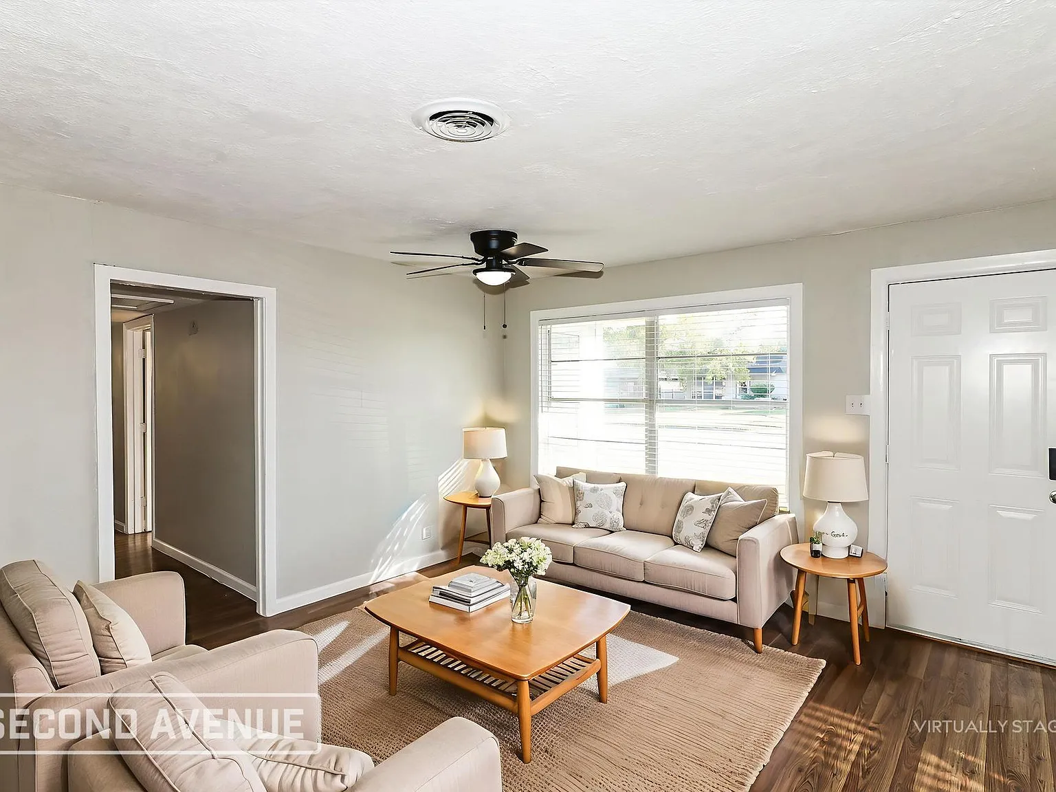 3 bed, 2.0 bath, 1760 sqft, $1,519 — Photo 2
