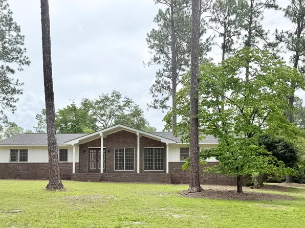 63 Williams St, Mc Rae, GA 31055