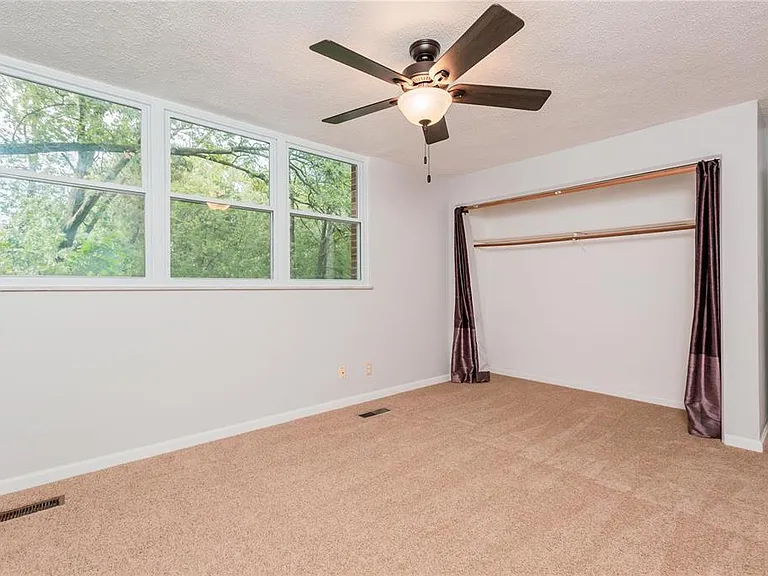 17 Tower Hill Ct — Photo 17