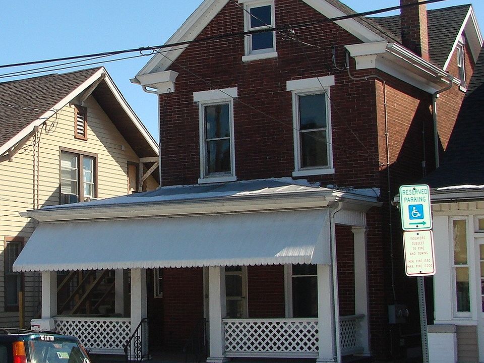 1st image of 522 Market St