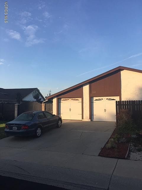 1st image of 5199 E Meadowview Dr
