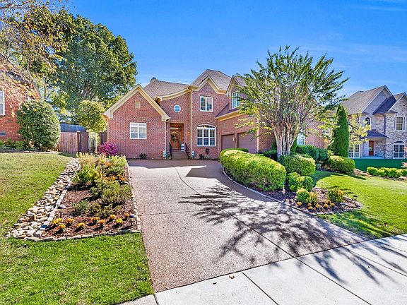 2nd image of 228 Valley Bend Dr