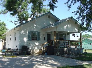 847 N Hewett, Hastings, NE 68901