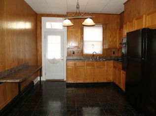 406 E 28th St, Baltimore, MD 21218