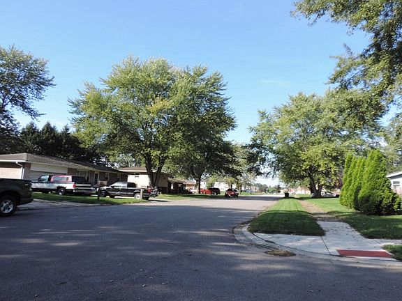 4th image of 7009 Brentwood Ave