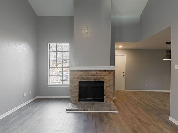 3rd image of 319 Rawhide Loop