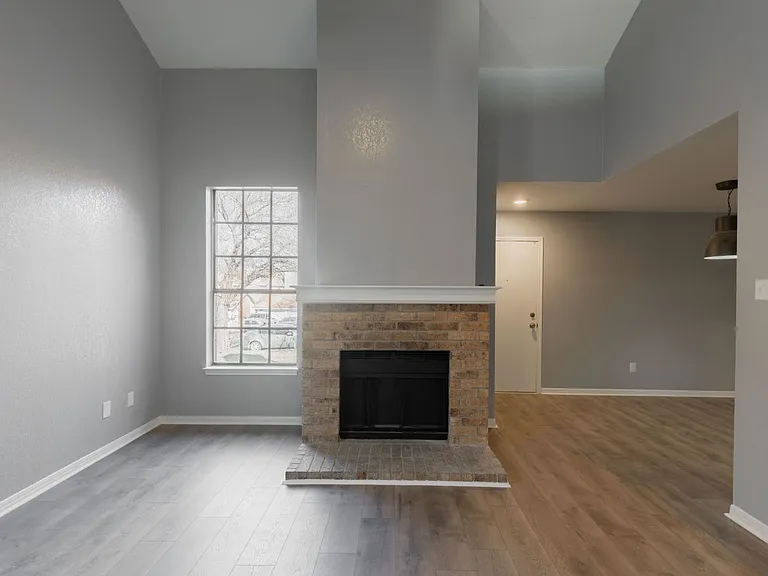 319 Rawhide Loop — Photo 3