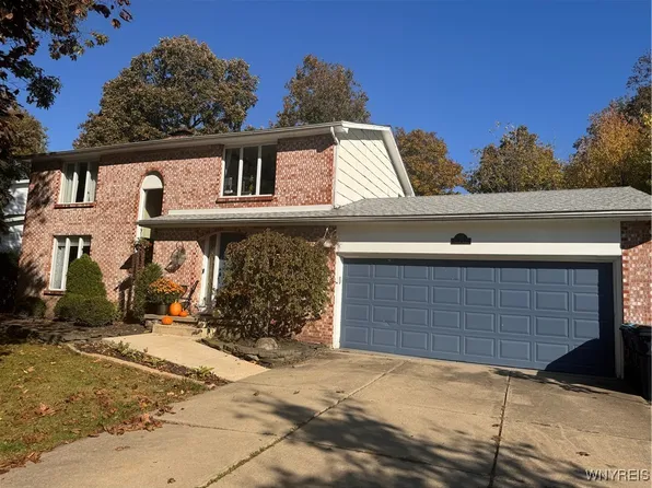 195 Marlin Dr, Grand Island, NY 14072