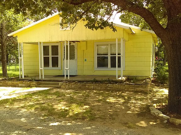3rd image of 1260 Parker Ave