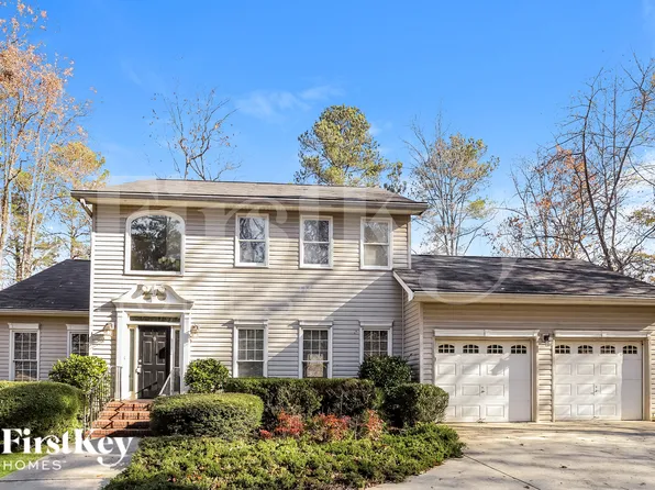 5142 Fourth Colony Dr, Gainesville, GA 30504