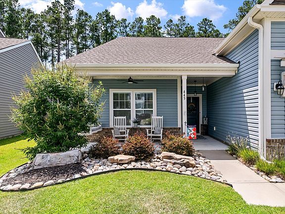 3rd image of 445 Fox Sparrow Ct