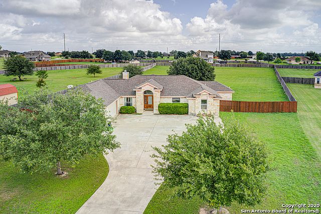 1st image of 15807 Lake Breeze Dr