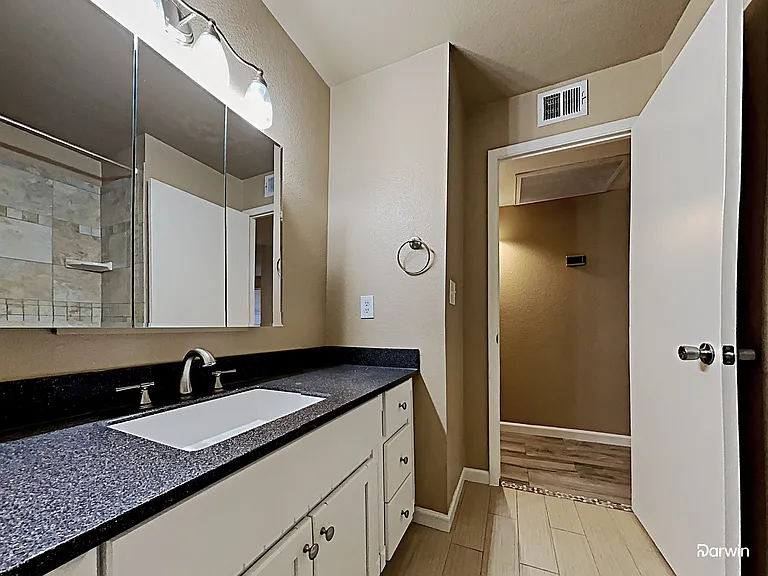 12229 N 47th Ln — Photo 12