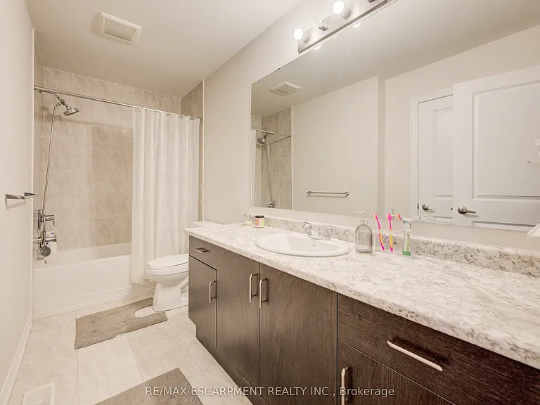3352 Stalybridge Dr — Photo 30