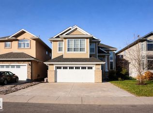 6712 18th Ave SW, Edmonton, AB T6X0G9