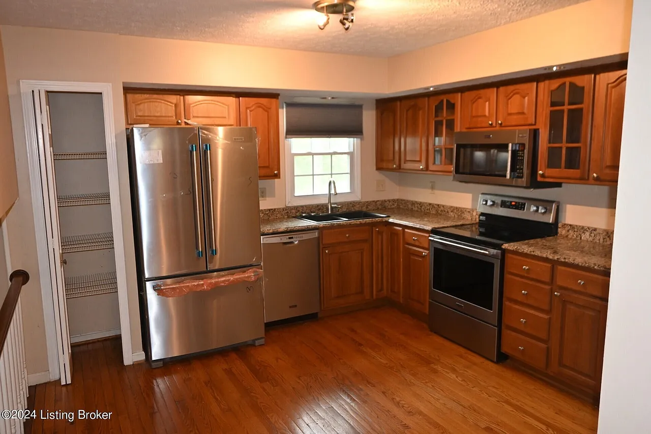 4412 Stony Brook Drive - 1 — Photo 2