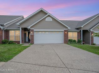 8834 Stony Falls Way, Jeffersontown, KY 40299