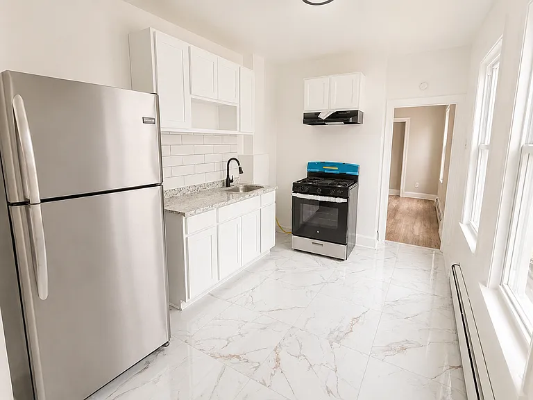 152 Chadwick Ave #2 — Photo 5