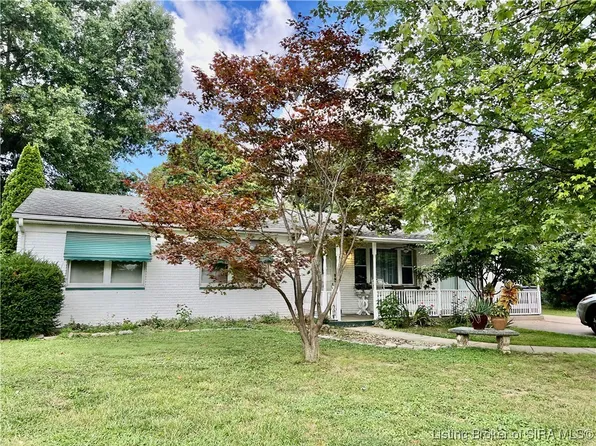 119 E Maplewood Drive, Clarksville, IN 47129