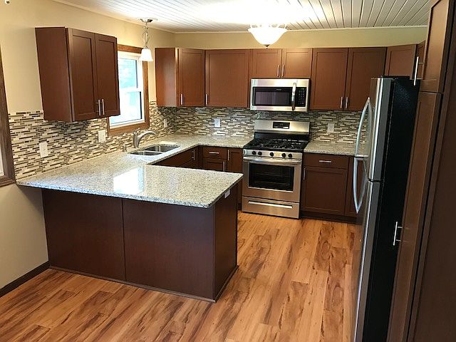 1st image of 12857 Pierce Pl NE