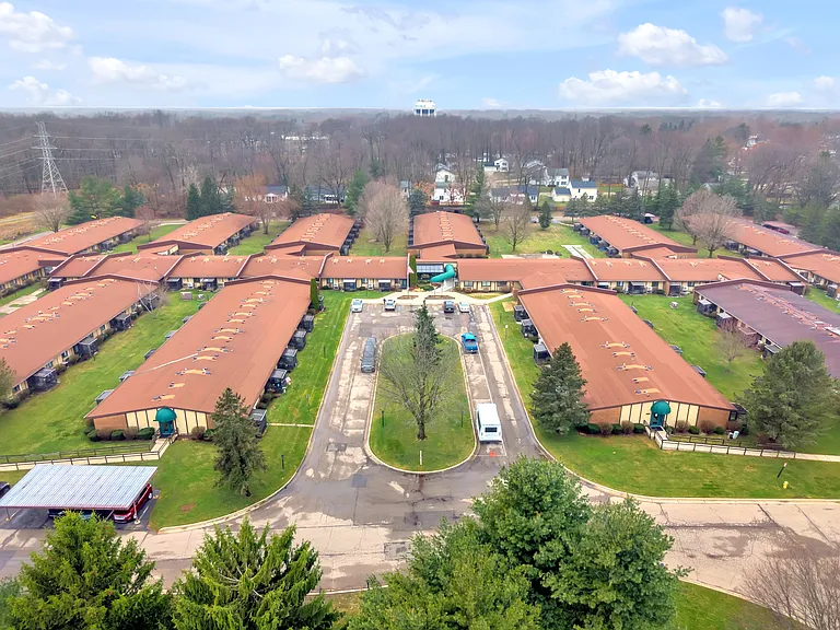 Crossroads Village 55+ Community — Photo 27