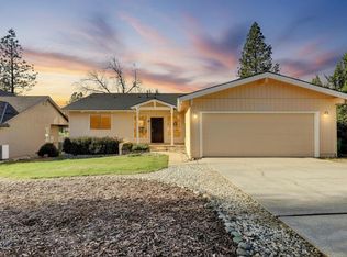 18854 Chickadee Ct, Penn Valley, CA 95946