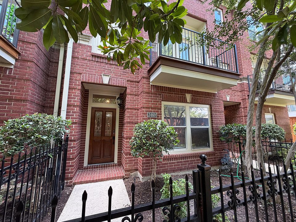 1st image of 3469 Howell St