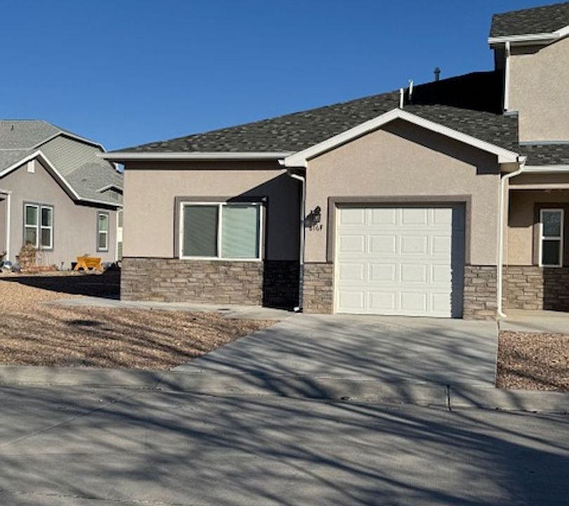 1st image of 616 Mesa Canyon Ln #F