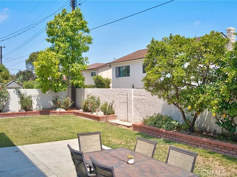 4641 Newman Ave — Photo 54