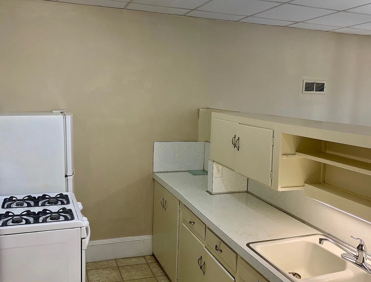1 bed, $625 — Photo 2