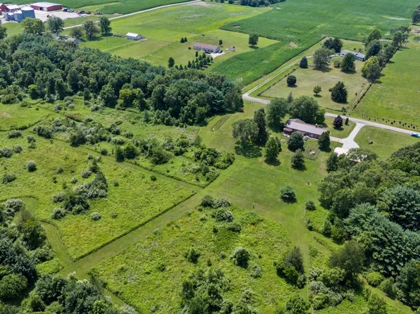 S 100 E, Claypool, IN 46510