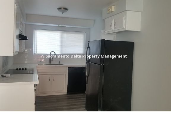 2nd image of 7362 Farm Dale Way