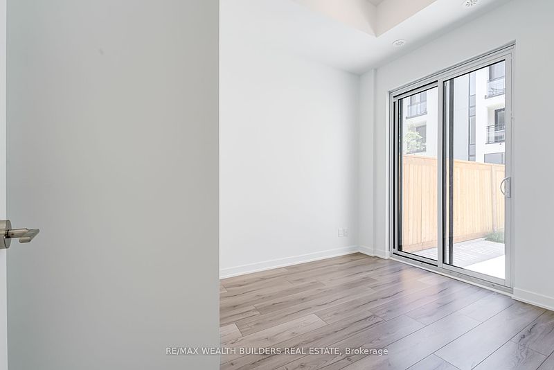 Oakville Townhouse for rent - 2 Bedrooms — photo 22