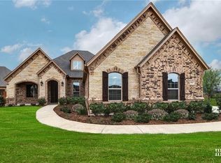 1001 Durango Spgs, Fort Worth, TX 76052