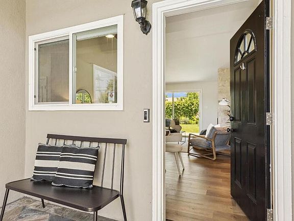 3rd image of 53 Labrea Way