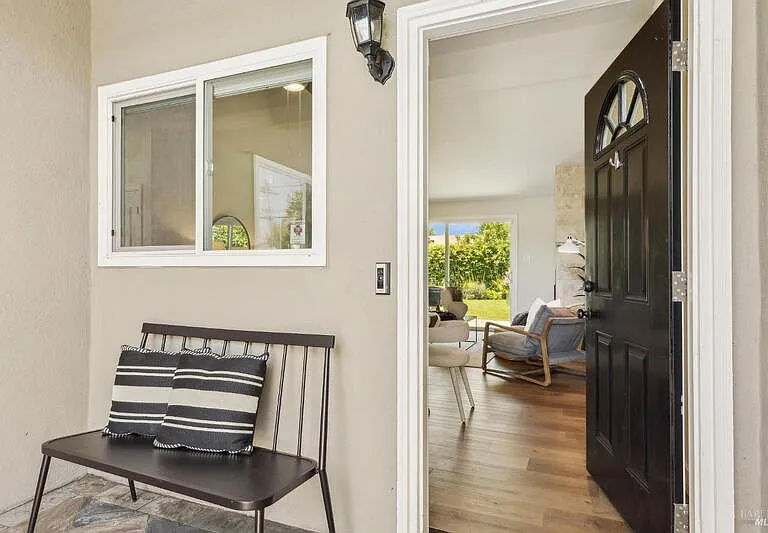 53 Labrea Way — Photo 3