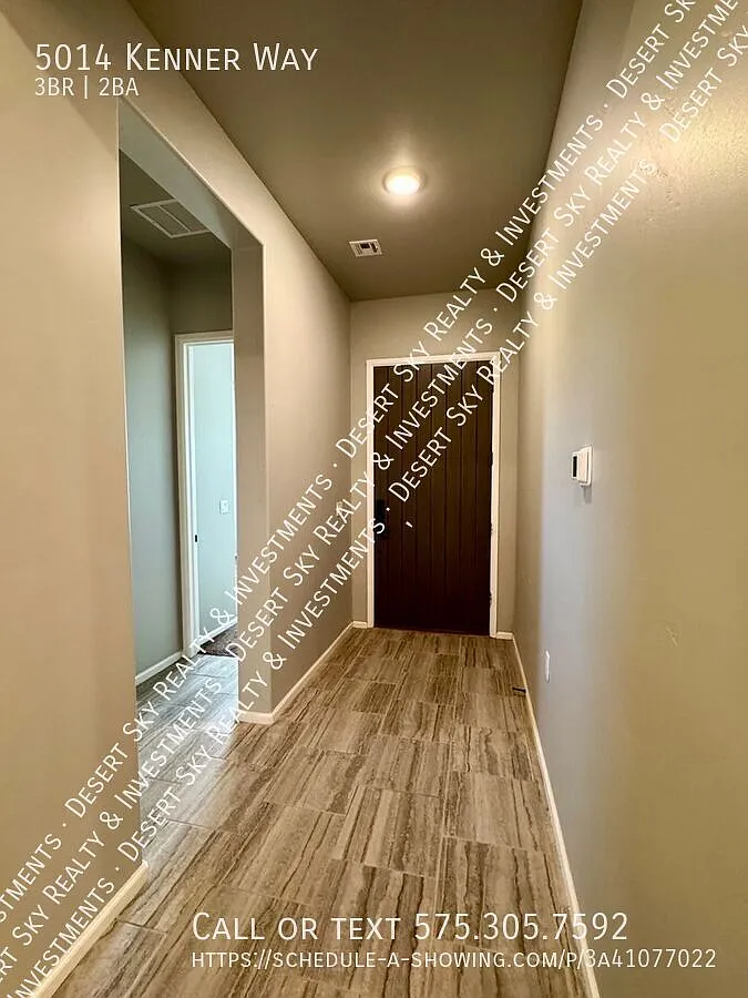 3 Bedroom 2 Bath Townhome — Photo 2